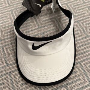 Nike Black and White Sports Visor